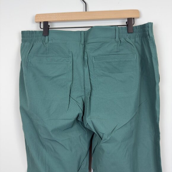 Kirkland Signature Ladies Travel Pant, Size 12 - Picture 6 of 6